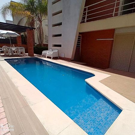 Вилла Sesimbra Charming Pool Duplex Bbk & Garden Экстерьер фото
