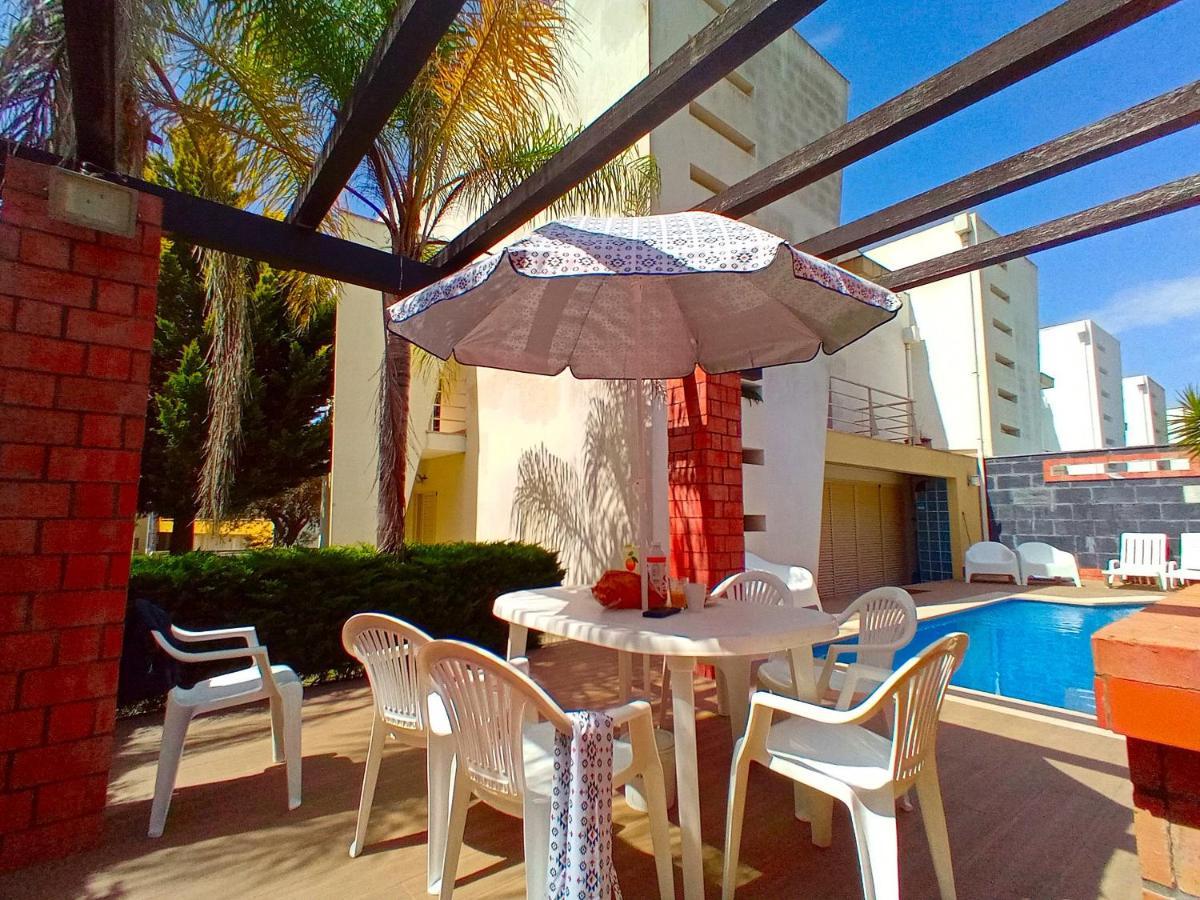 Вилла Sesimbra Charming Pool Duplex Bbk & Garden Экстерьер фото