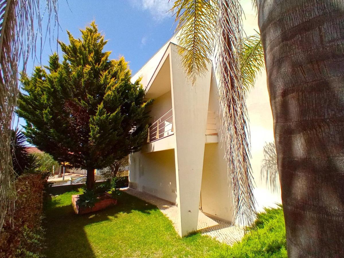 Вилла Sesimbra Charming Pool Duplex Bbk & Garden Экстерьер фото